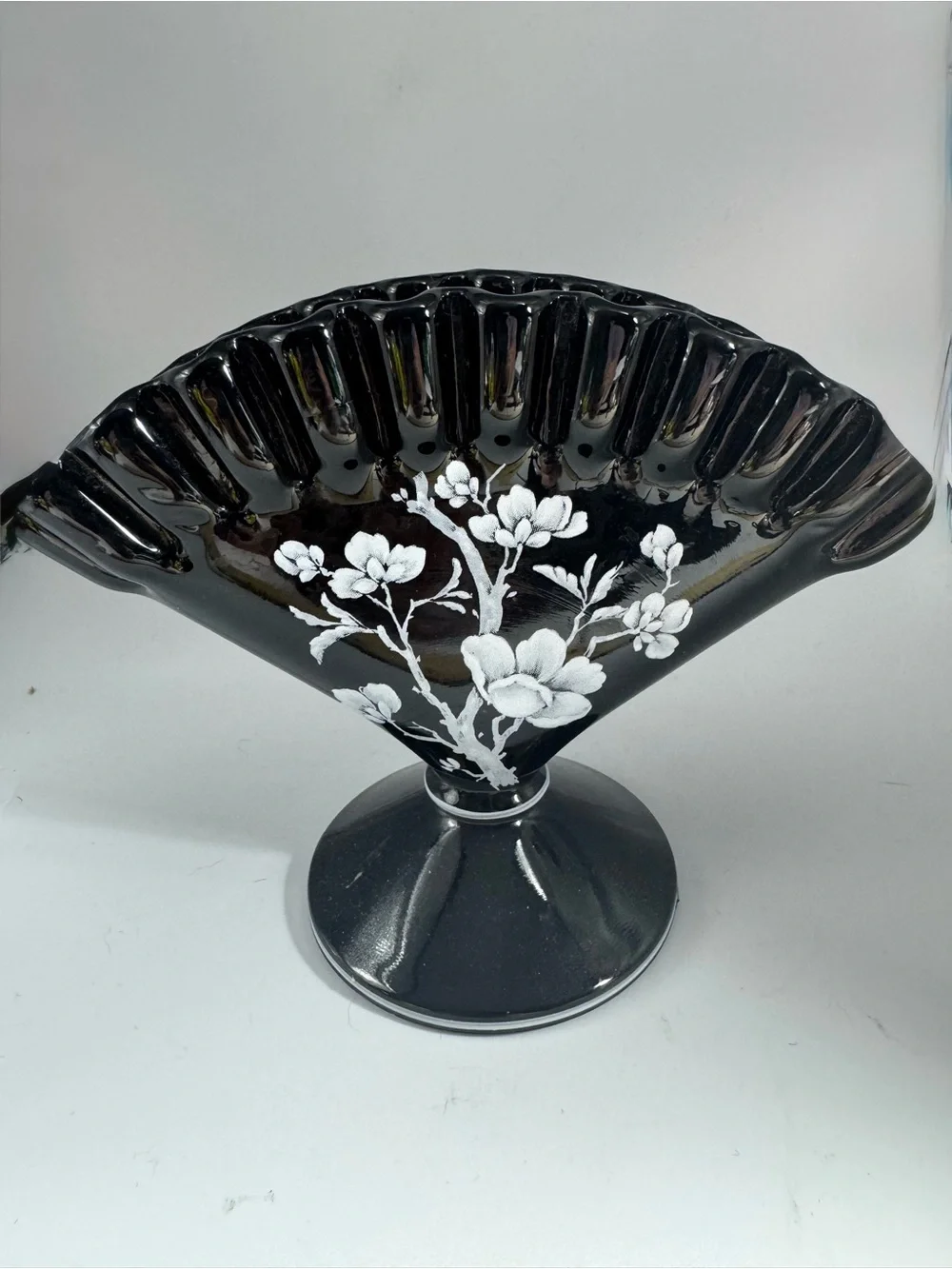 ?Fenton? Black Fan-Shaped Pedestal Vase with White Floral Design